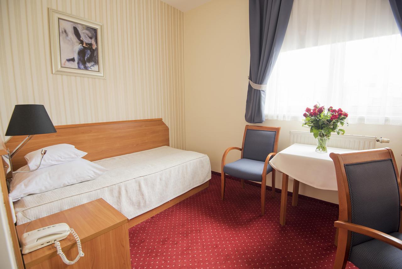 Hotel Daria Tychy Exterior foto